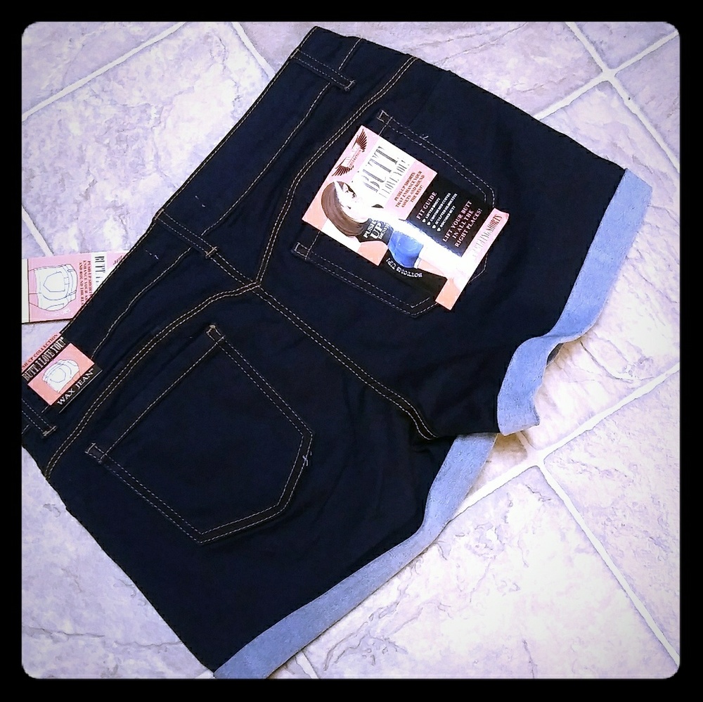 Women's wax shorts